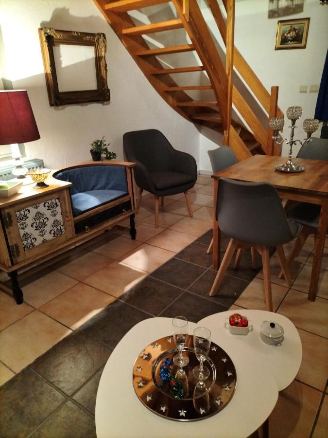 Gite Du Cheval Blanc A Houmont Sainte-Ode Εξωτερικό φωτογραφία